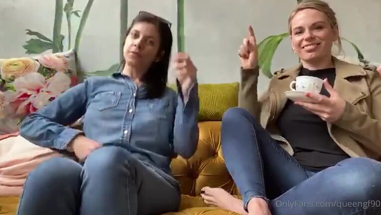 The Foot Queen Of England Aka Queengf90Premium Onlyfans Sometimes Things Happen You Cant Control Like Joyful Toes Ringing Us On The Phone We Are Using