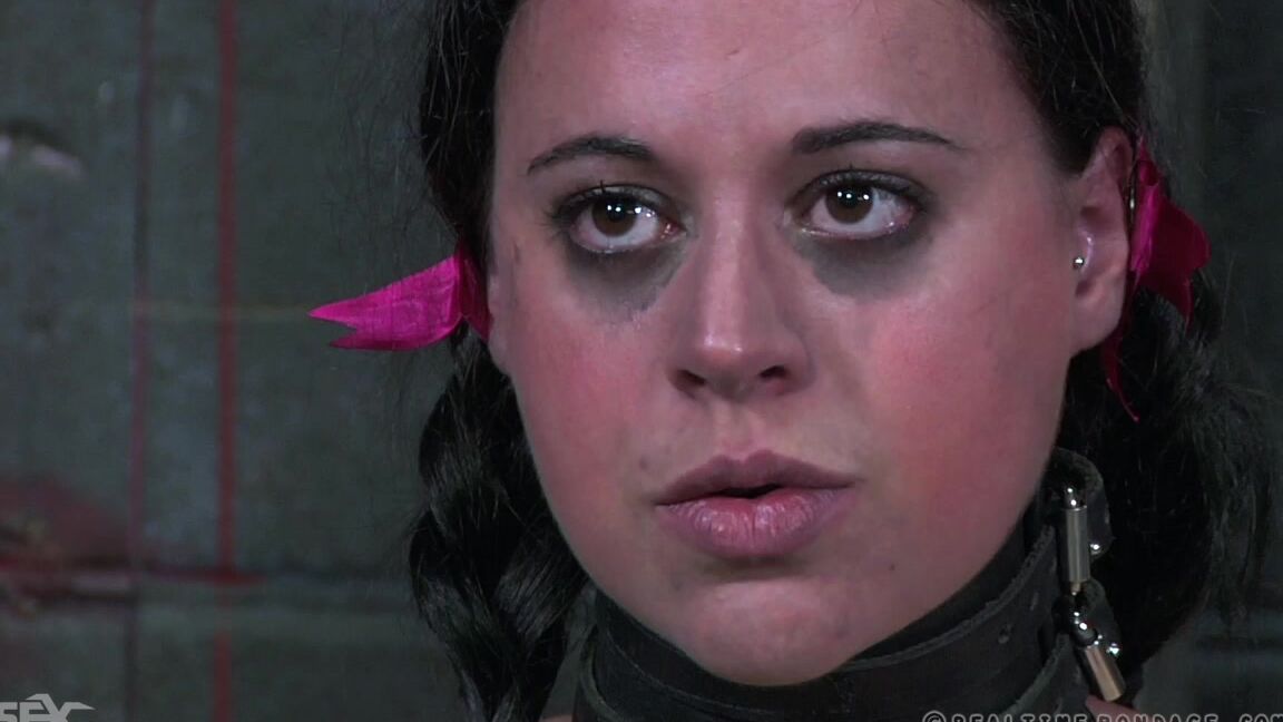 FaceSitting, Caning, Suspension, Bondage, BDSM, Butt Plug, Torture, Dildo, Smothering, Vibrator 314, Sister Dee - Insatiable SiteRip