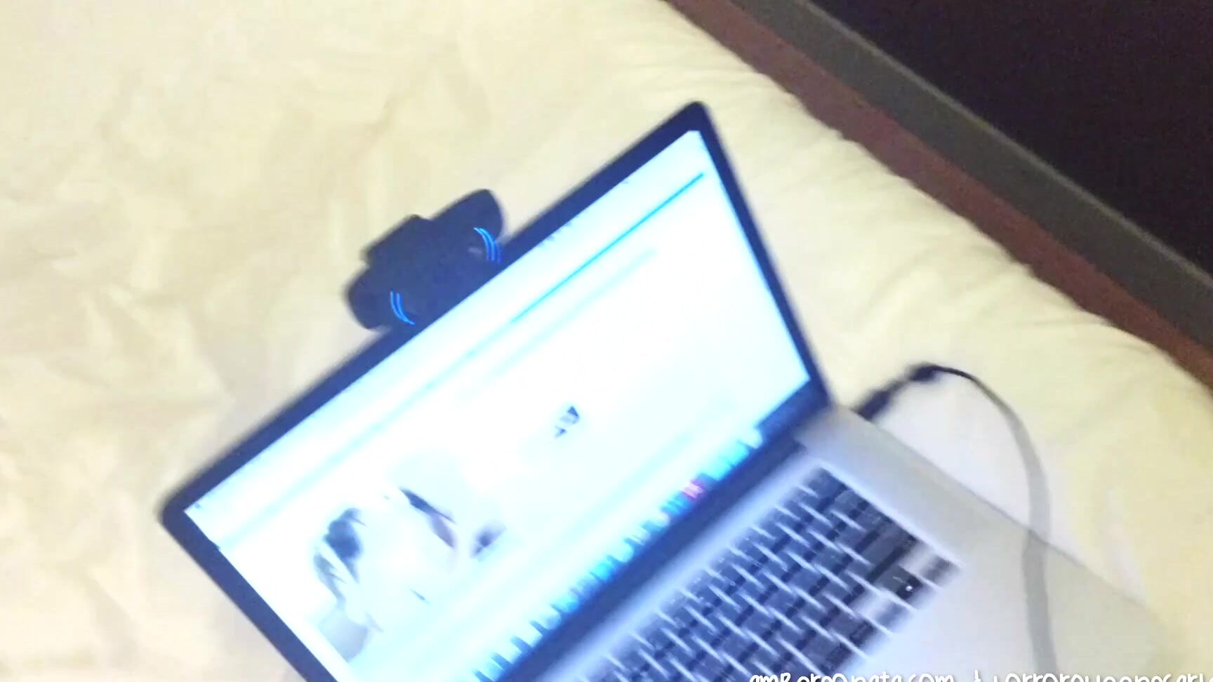 Blow Jobs, Blowjob, Fucking, Gothic, Hair Pulling amber sonata the girls take turns sucking cock ManyVids