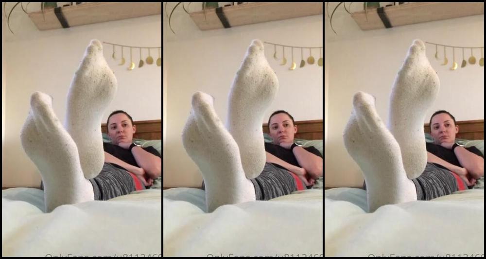 Mimisfeet1 Aka U81134601 Onlyfans I Ve Been Wearing These Smelly Socks For Over A Week Now Just Think Of The Wank You Could Have