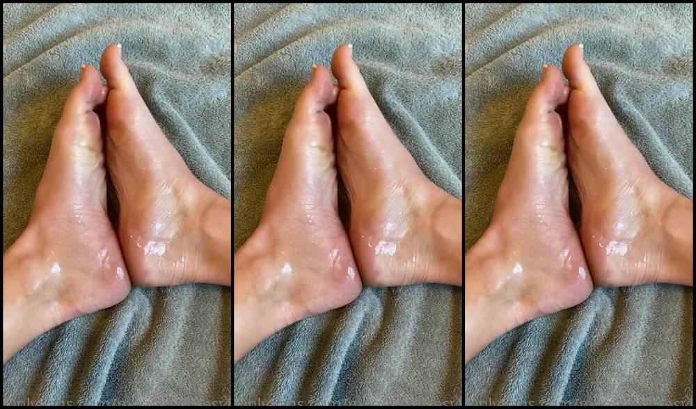 Brooke Jones Nicknamed Myposedtoesvip Onlyfans Oil Soles And Toes This 6 Minute Jerk Off Instruction Joi Will Have You So Weak So Fast Let