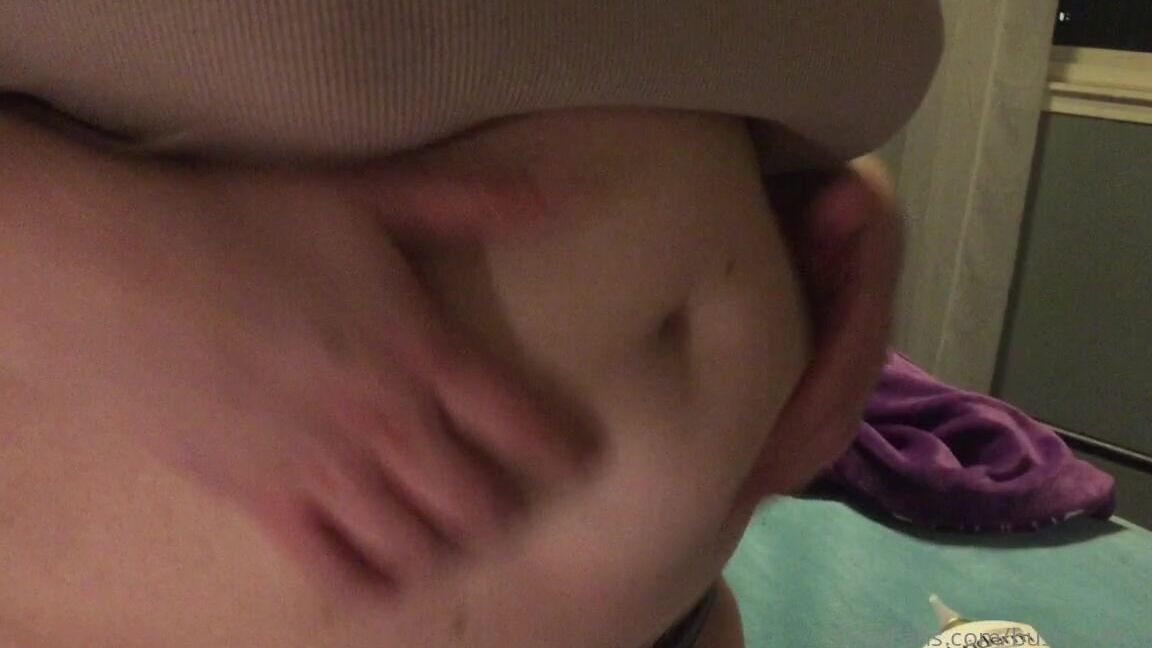 Busty Von Tease 271819889 04 30 2020 Y All Seem To Love My Tummy