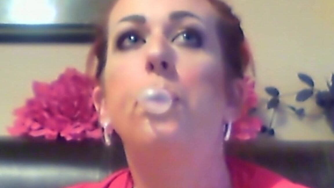 Curvycandice Blowing Bubbles