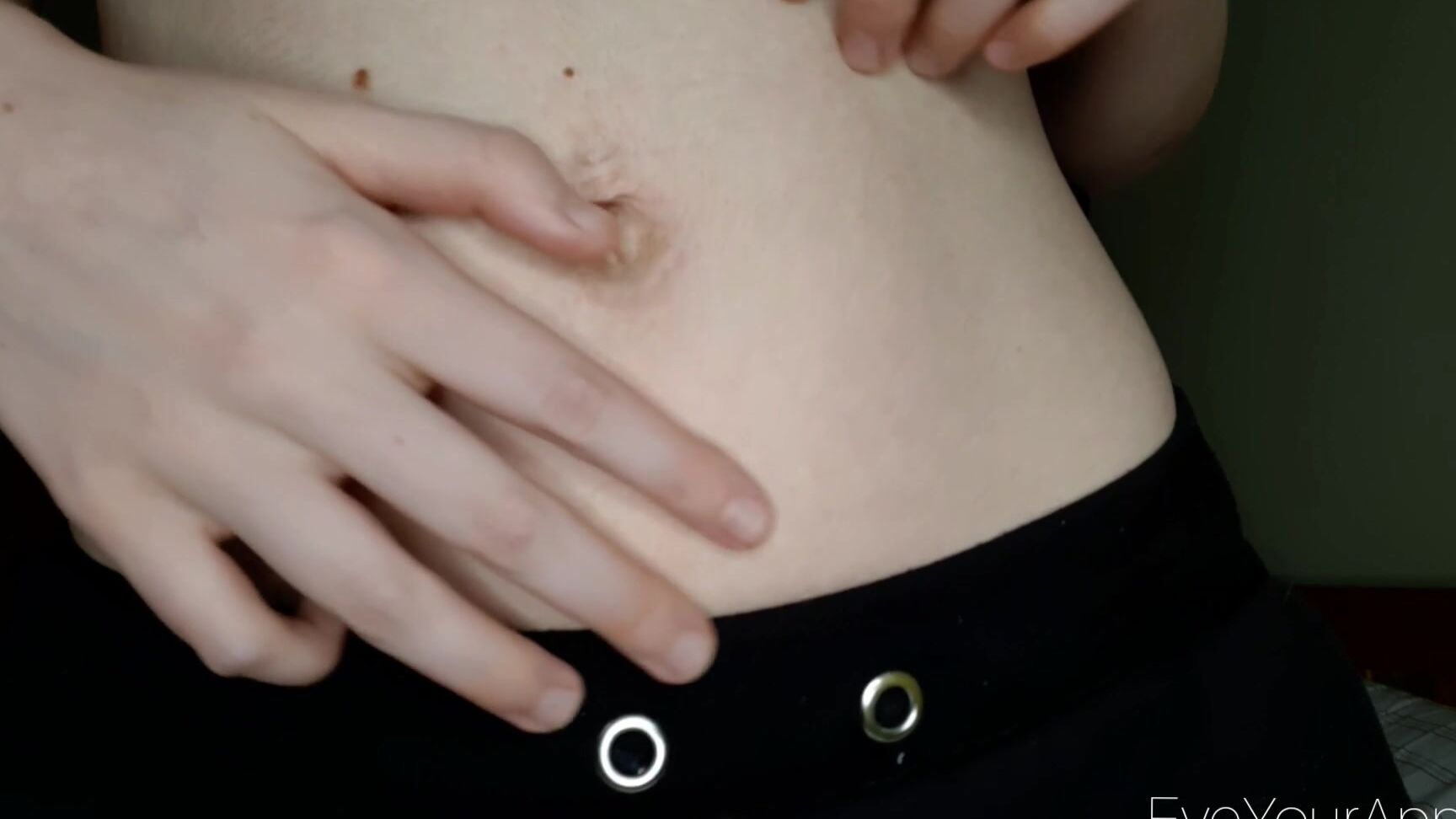 "EveYourApple" joi, belly button fetish, belly fetish, belly sounds, joi games Belly Button Focused Stop Go JOI Manyvids