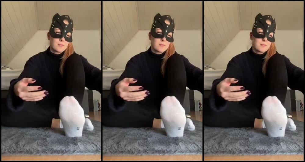 Socksfeet Misstress Nina Onlyfans 03 14 2024 Do You Like Your Mistresss Sweaty And Smelly Socks Come On I Want You To Desire