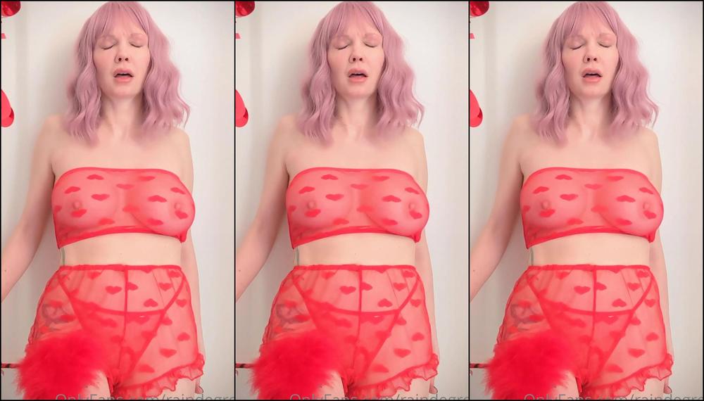 Raindegrey 2358388031 02 10 2022 Love Hurts So Good Sometimes