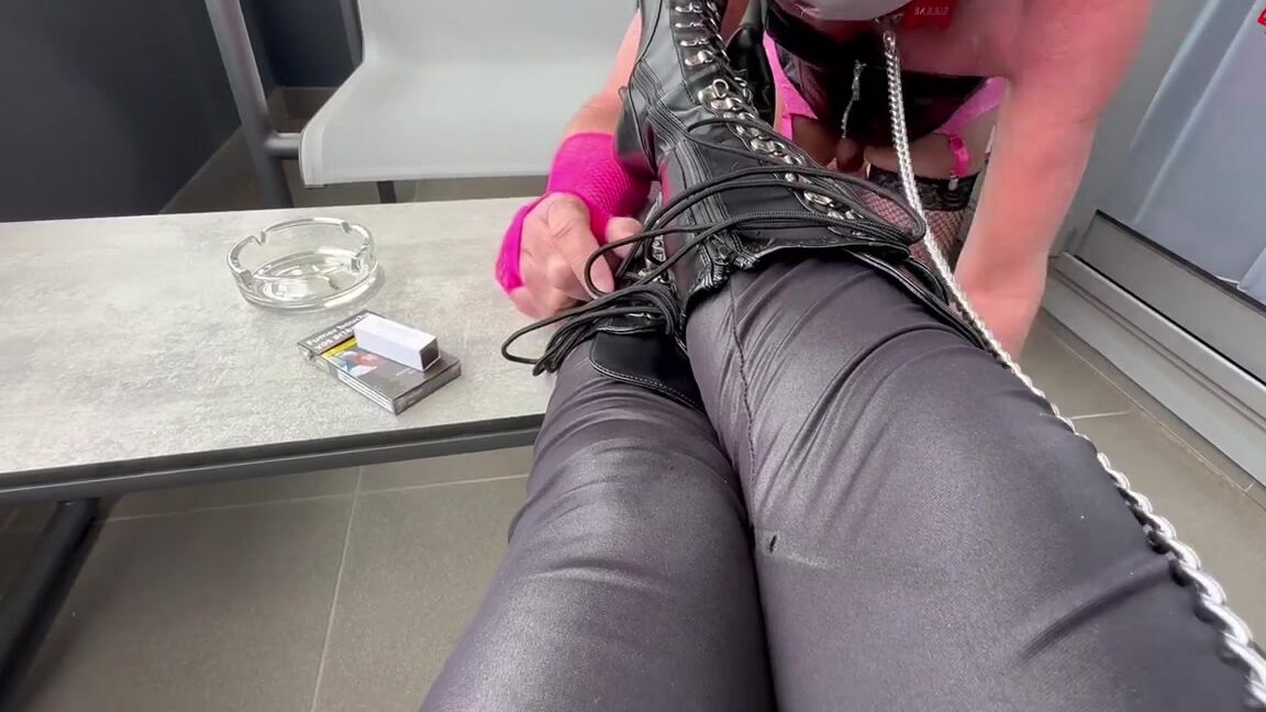 Maitresseparker Onlyfans Barbie Serves Me As An Ashtray And Licks My Boots At Cap Dagde On The Terrace Of The Apartment 565361
