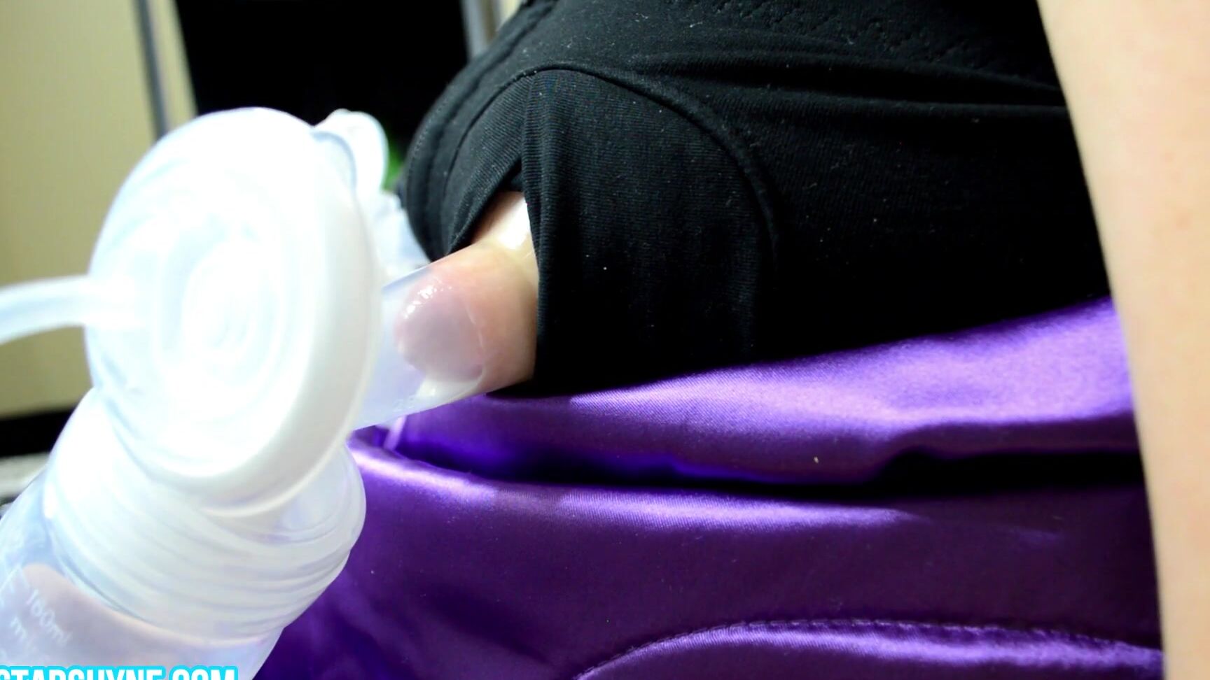 Ivystarshyne Closeup Pumping