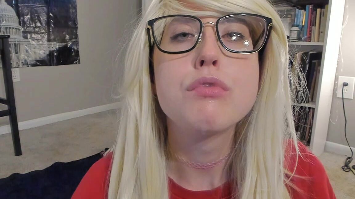 "happylilcamgirl" boobbouncing, cumplay, spitfetish, swallowingdrooling, wetandmessy Spit Tease manyvids