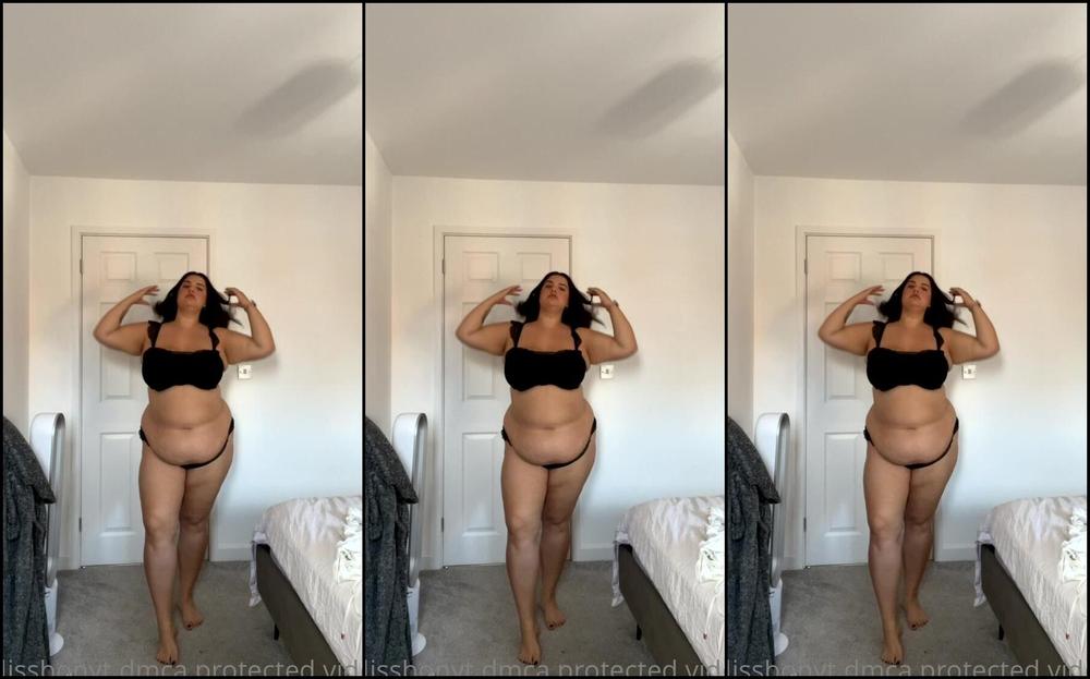 Alissbonyt 2221445859 09 15 2021 Jiggle So Much Whilst I Walk