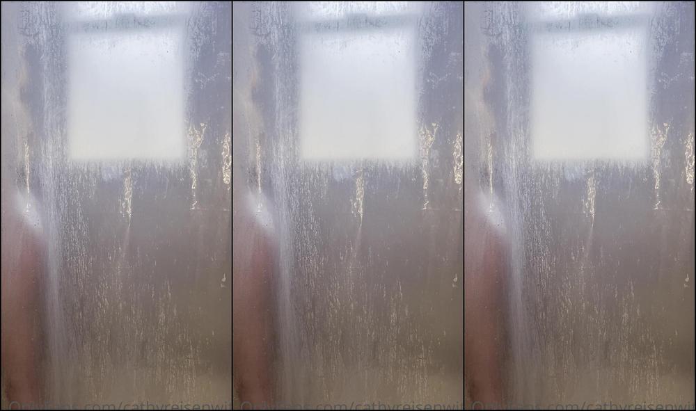 Cathyreisenwitz 2024790711 02 05 2021 Took My Waterproof Vibe In The Shower And Thought About The Hot Sex I Had Last