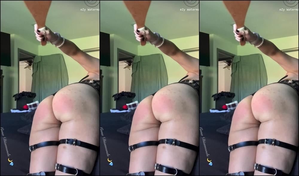 Luna Diamonds, SD, Lunacyfringexx LD Instructed Self Spanking In Leather Clips4Sale