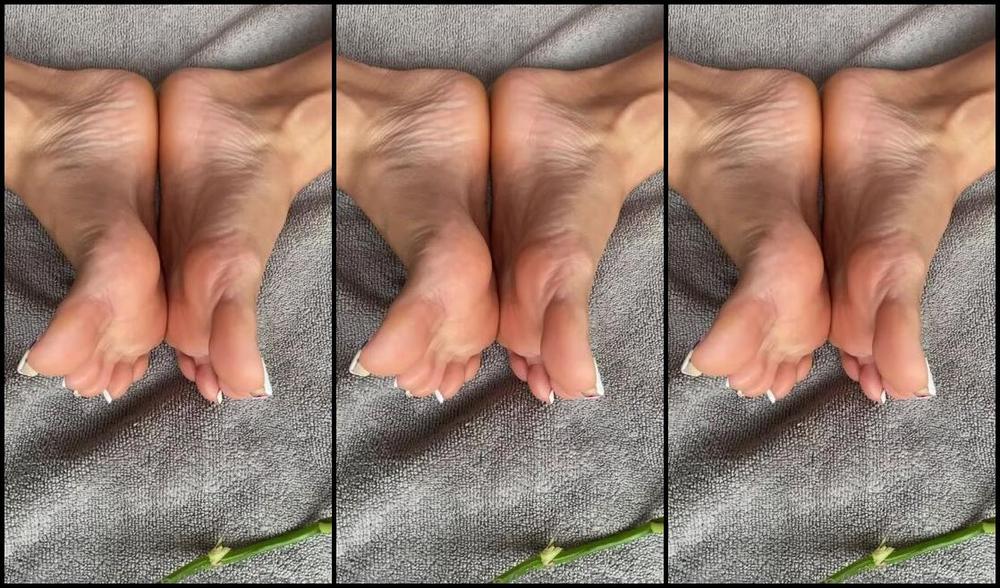 Heatherlovenyc Nicknamed Heatherlovenyc Onlyfans Oily Feet