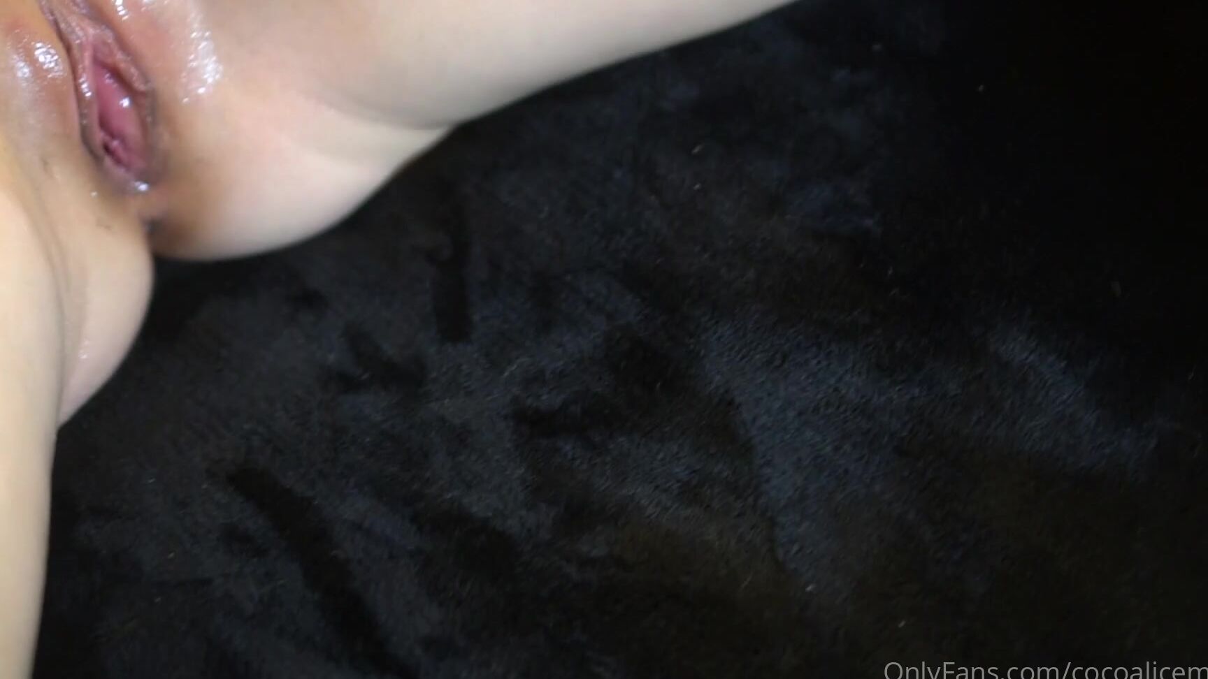 cocoalicemodel-18-07-2020-552376633-amateur-video-tease-before-things-got-too-rough-for-the-camera