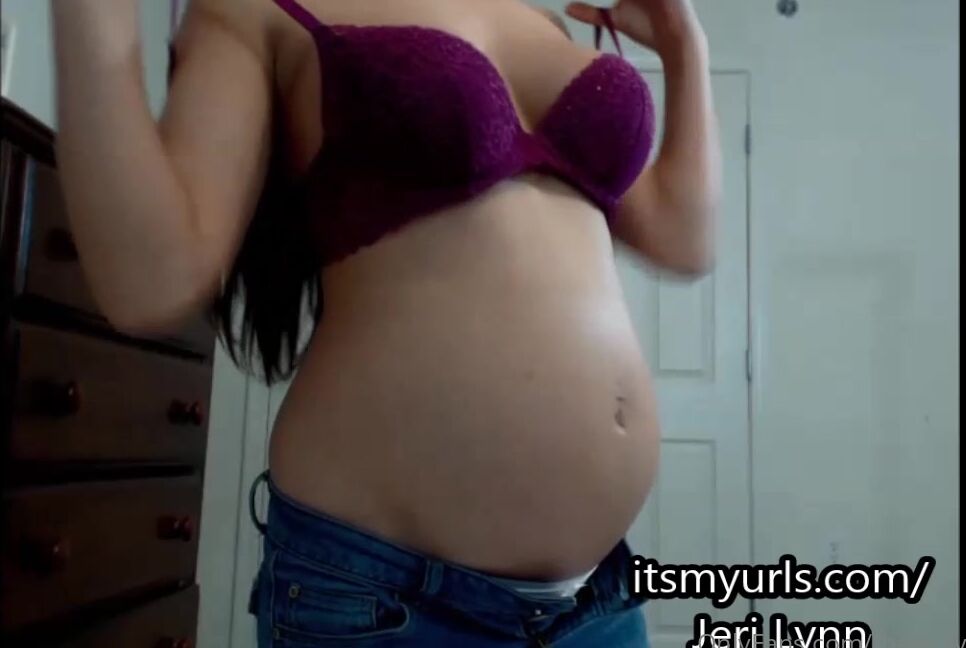 thejerilynn-27-06-2020-470860196-24-weeks-pregnant