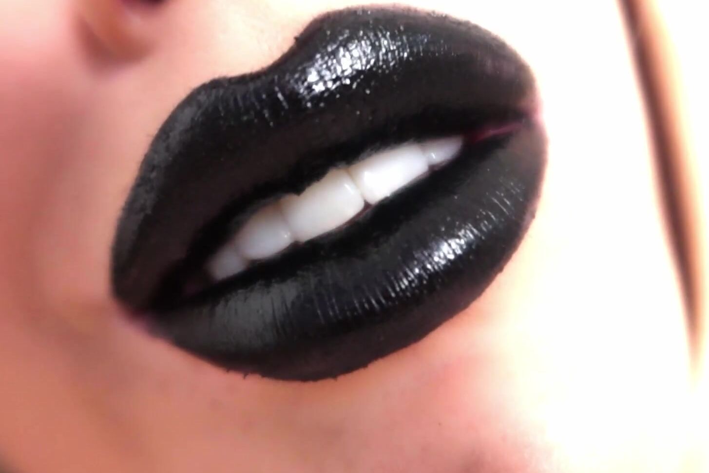 Lulublue X Black Lipstick Fetish Femdom