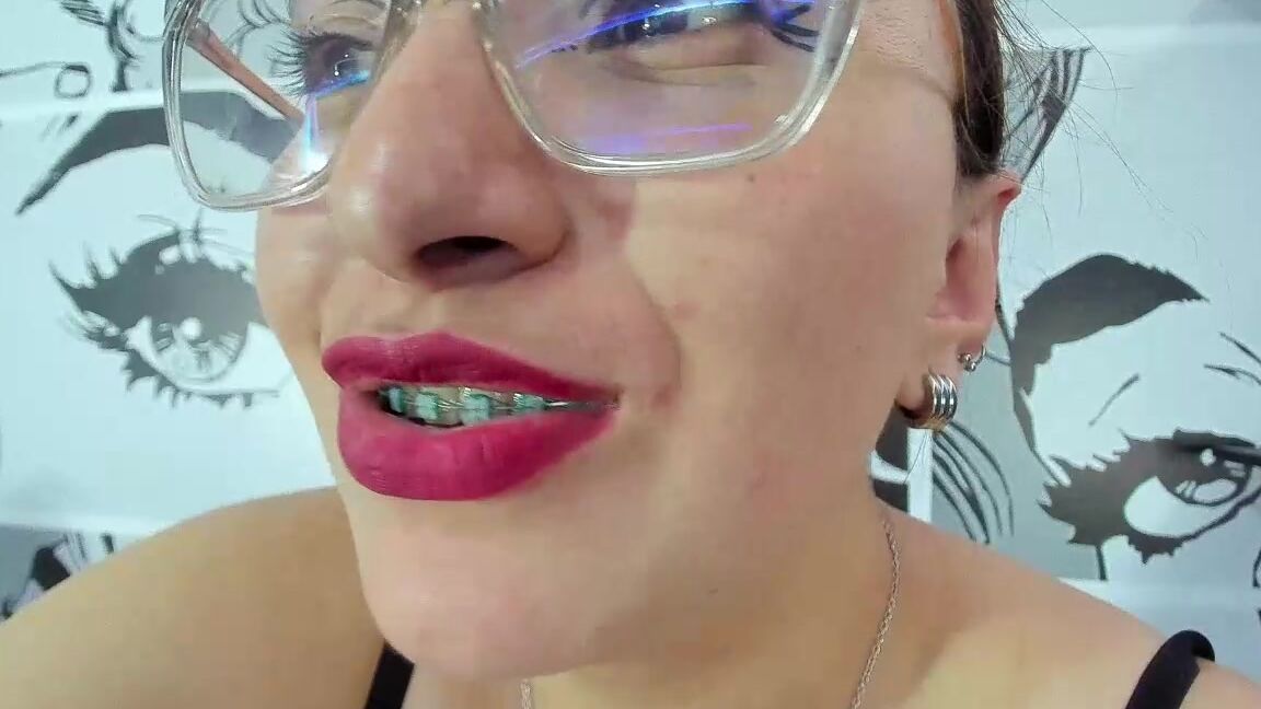 "Coconutsex" mouthfetish, orgasms, sloppy, spitfetish, tonguefetish Saliva Siren Luring with Spit Skills manyvids