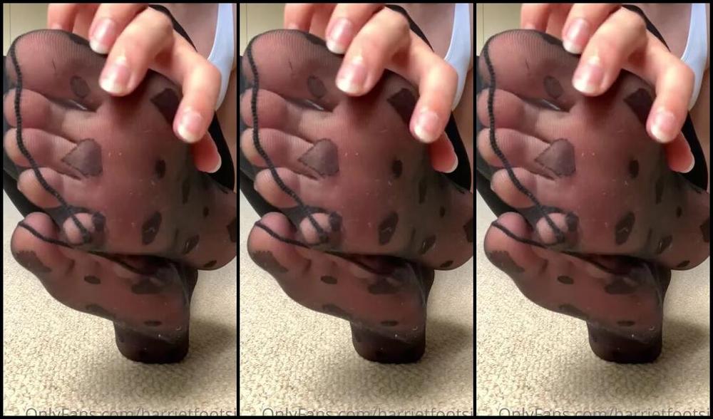 Harriet King Nicknamed Harrietfootsie Foot Fetish 07 19 2022 Onlyfans Video Hosiery Sheer Socks Worn Inside Trainers Who Wants To See X