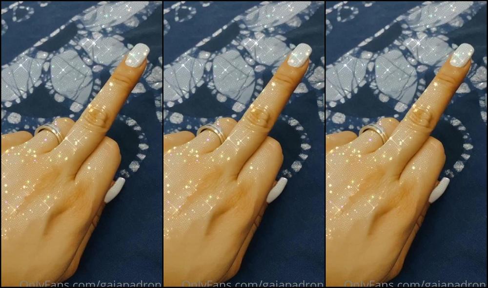 Mistress Gaia Manicure