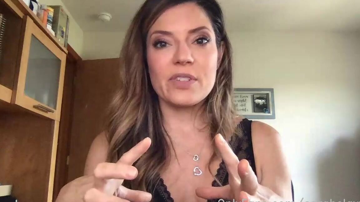 Sarahclayton Live Stream Ask Me Anything Answers We Cover A Pretty Broad Range Of Topics