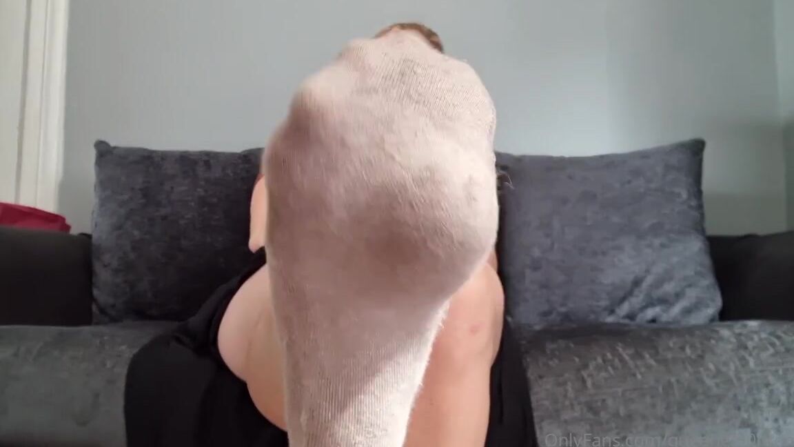 The Foot Queen Of England Aka Queengf90Premium Onlyfans Video 589