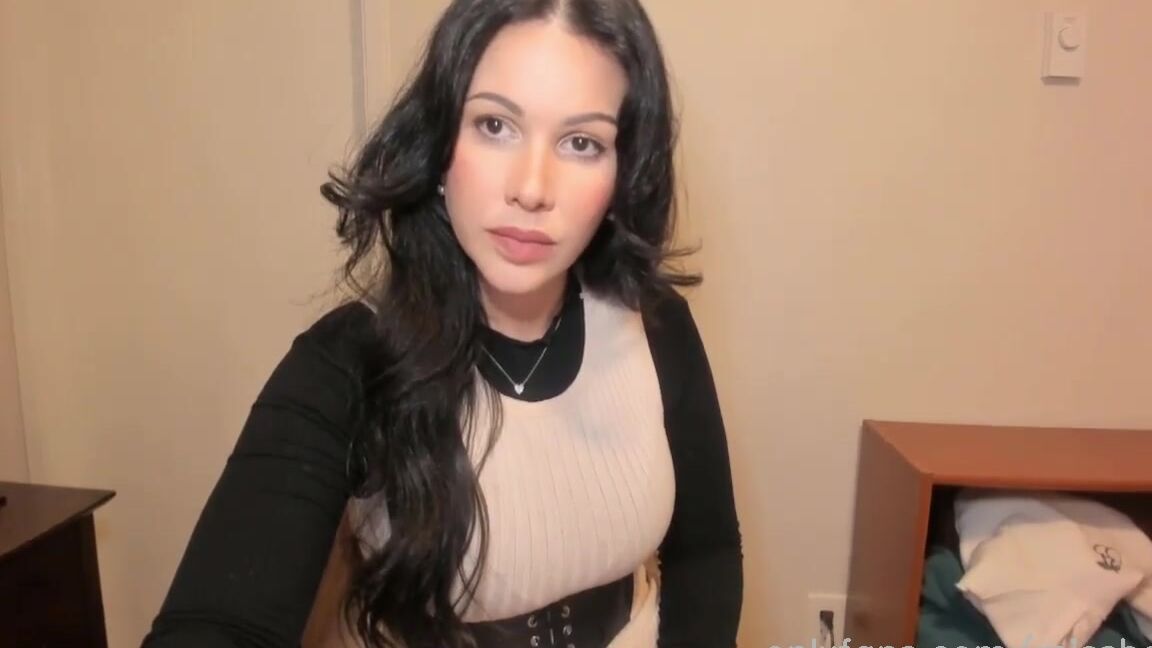 Missbella Onlyfans Stream Started At 10302023 0417