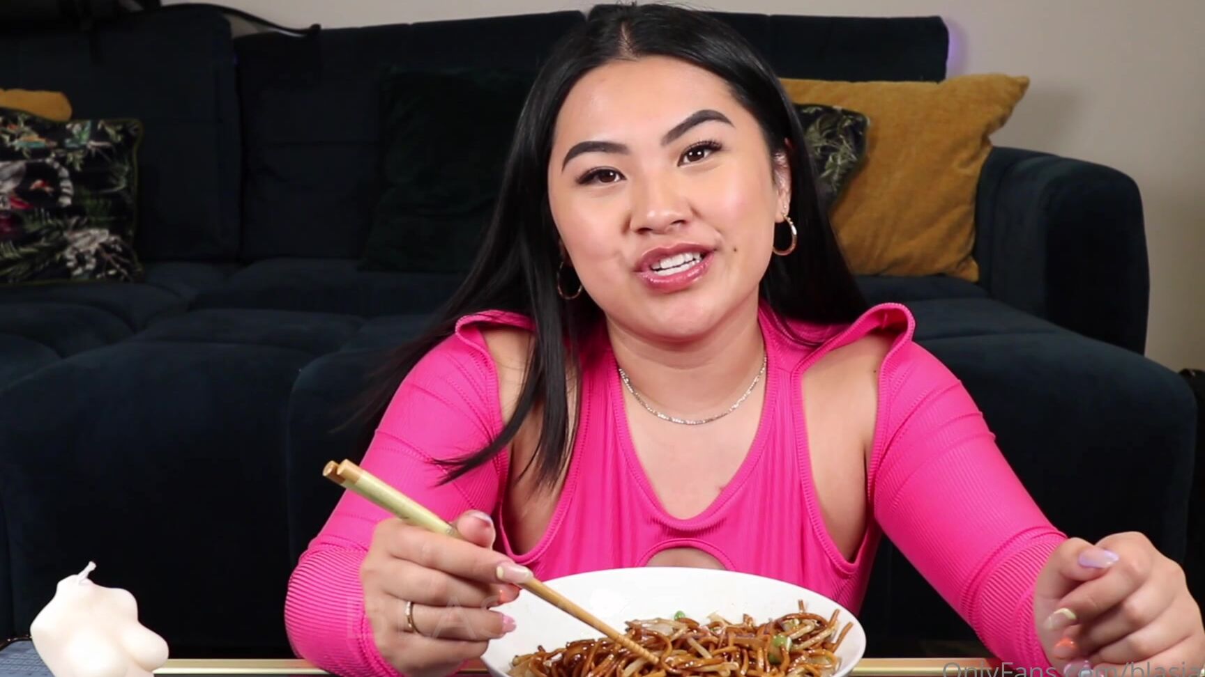 Blasianflexnina The Third Episode Of A Brand New Mukbang V
