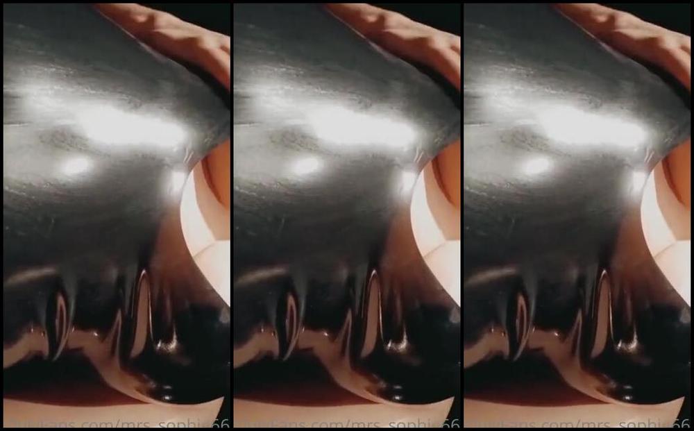 Mistress Sophie Nicknamed Mrs Sophie667 Onlyfans Would You Let Me Fuck You In This Outfit Or Would You Rather Me Sit On Your Face With This Tiny Litt L