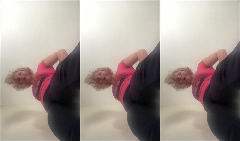 Giantessa Little Benny Gets Crushed Under Giantessa S Huge Sole