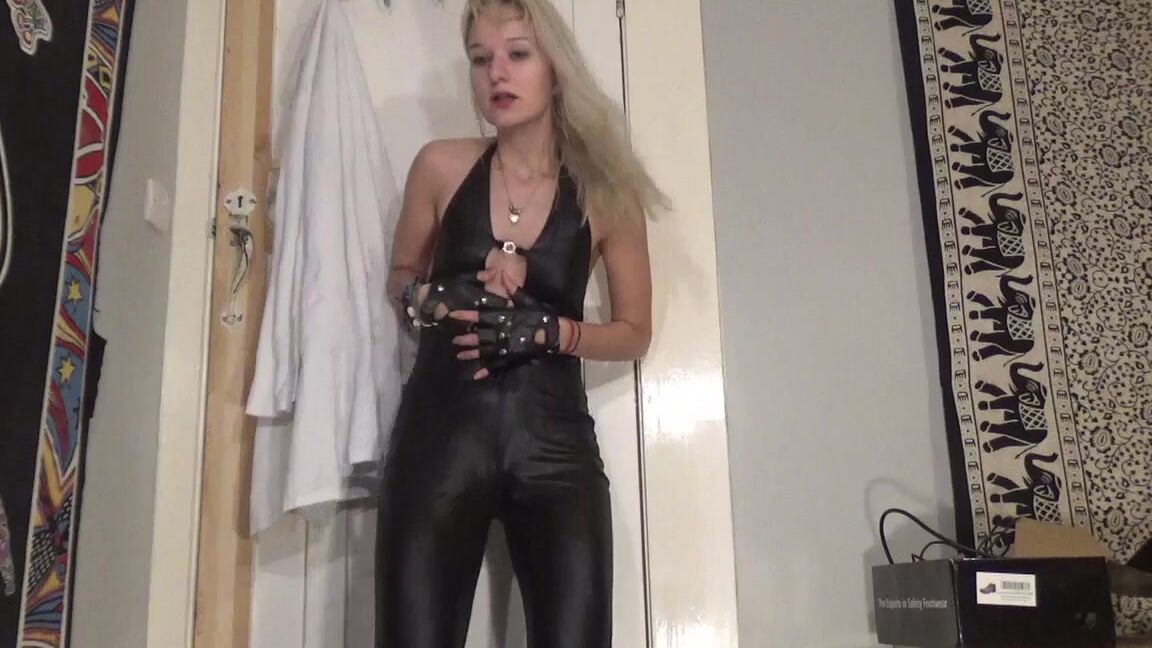 "Goddess Vanessa" bdsm, blonde, damsel in distress, glove fetish, stuck Invisible Catburglar manyvids