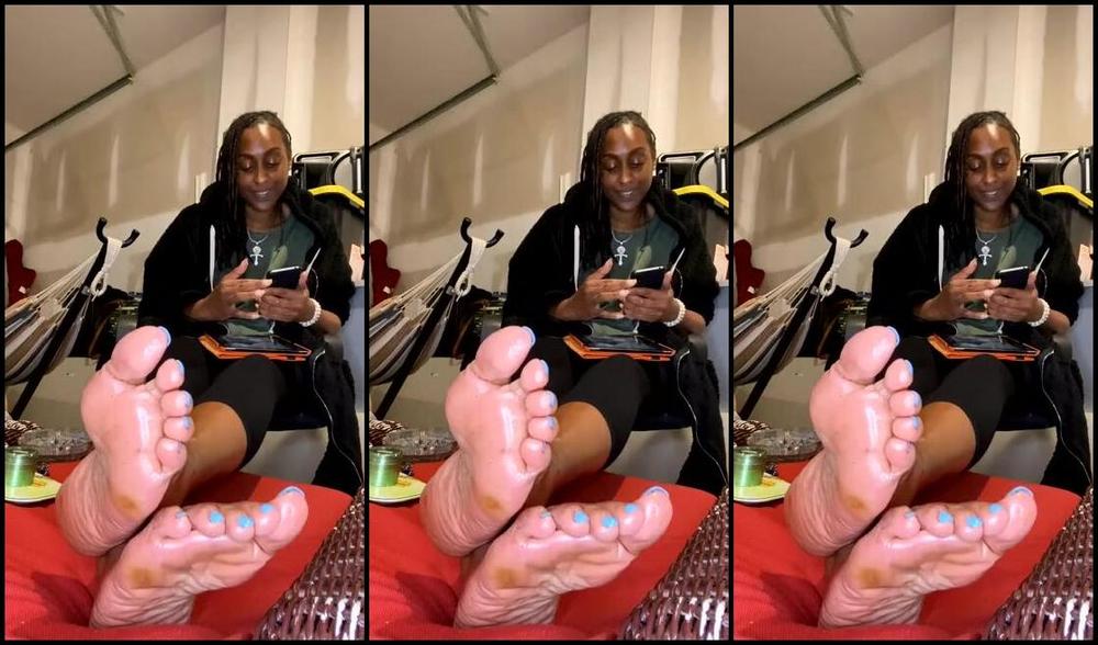 Magical Mesha Nicknamed Magicalmeesh Foot Fetish 03 17 2024 Onlyfans Video Stream Started At 03172024 0339 Am Saturnday Night Smoking Solesmusic Part 2