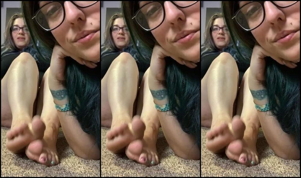 Toeringsandtats So Strange We Went Live On Here For A Couple Mins But It Didn T Save For Some Reason