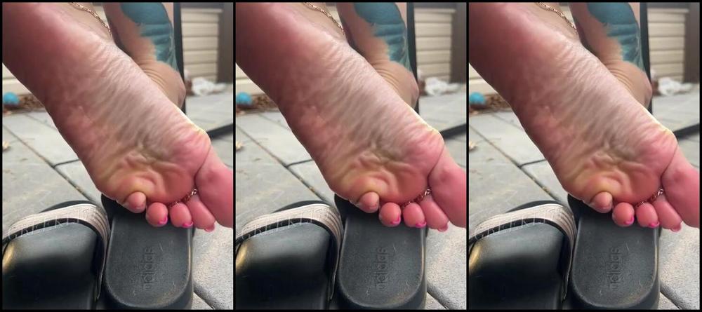 Greek Goddess Li Aka Greekli77 05 12 2024 Onlyfans Video Underrated Adidas Slides