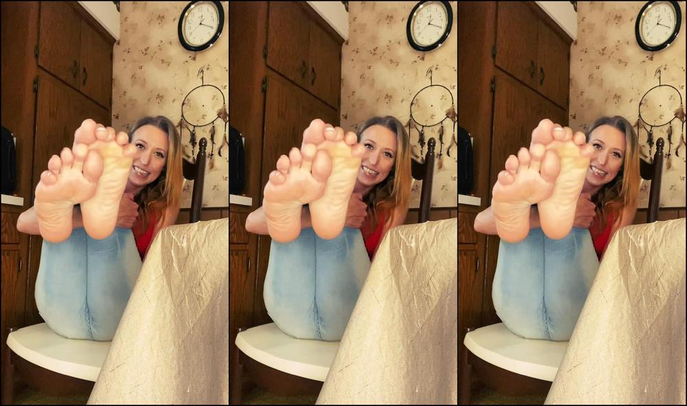 Queenmothersoles Wifes Friend Foot Joi