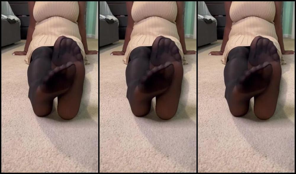 Sassy Toes Aka Sassytoesforyou Onlyfans You Like Them On Or Off I Ll Post Part 2 Later