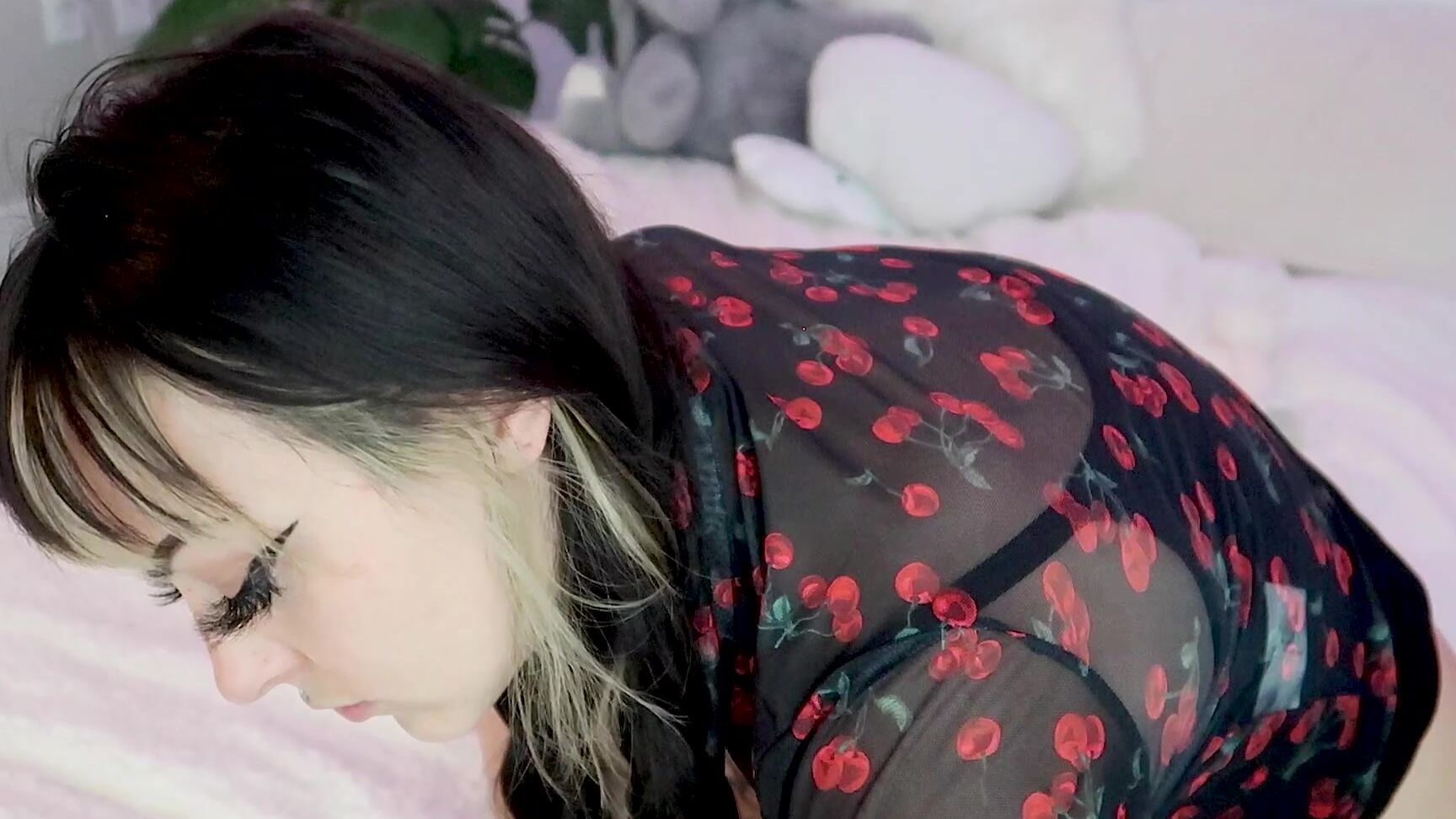 Anal Play,Gape,JOI,Role Play,Taboo milliemillz big bro helps me anal train ManyVids