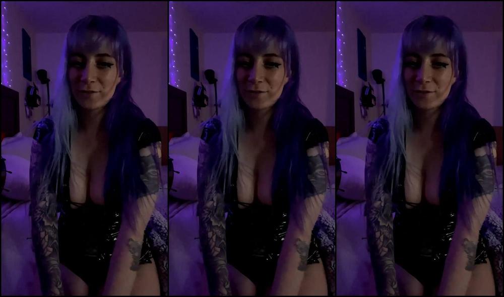 Suicidegirls Stream Started At Am Thank You For Hanging Out With Me Pastelwife Toni
