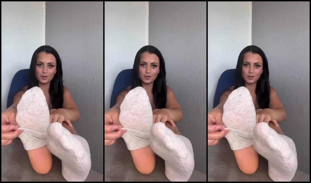 Goddess Mitsy Nicknamed Mitsy1995 09 07 2024 Onlyfans Video You Cant Resist My Perfect Soles Can You