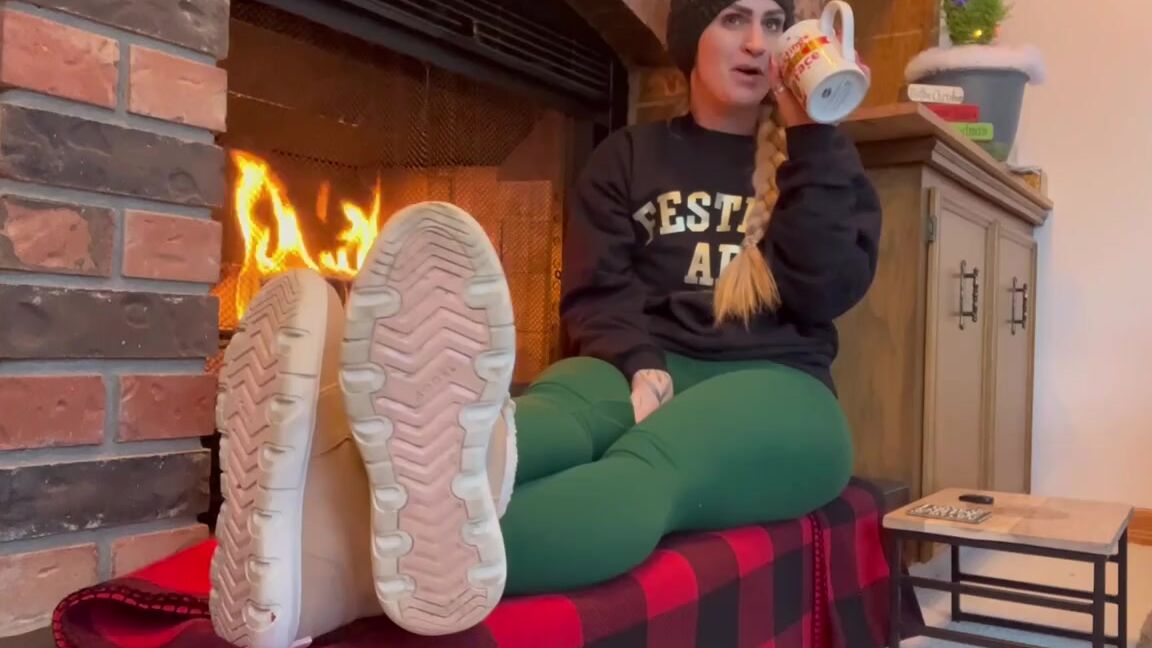 Thefantasychest Onlyfans The Ski Trip Part 1 One Of The Things I Ve Happily Gotten Used To In The Last Couple Years Is 1P