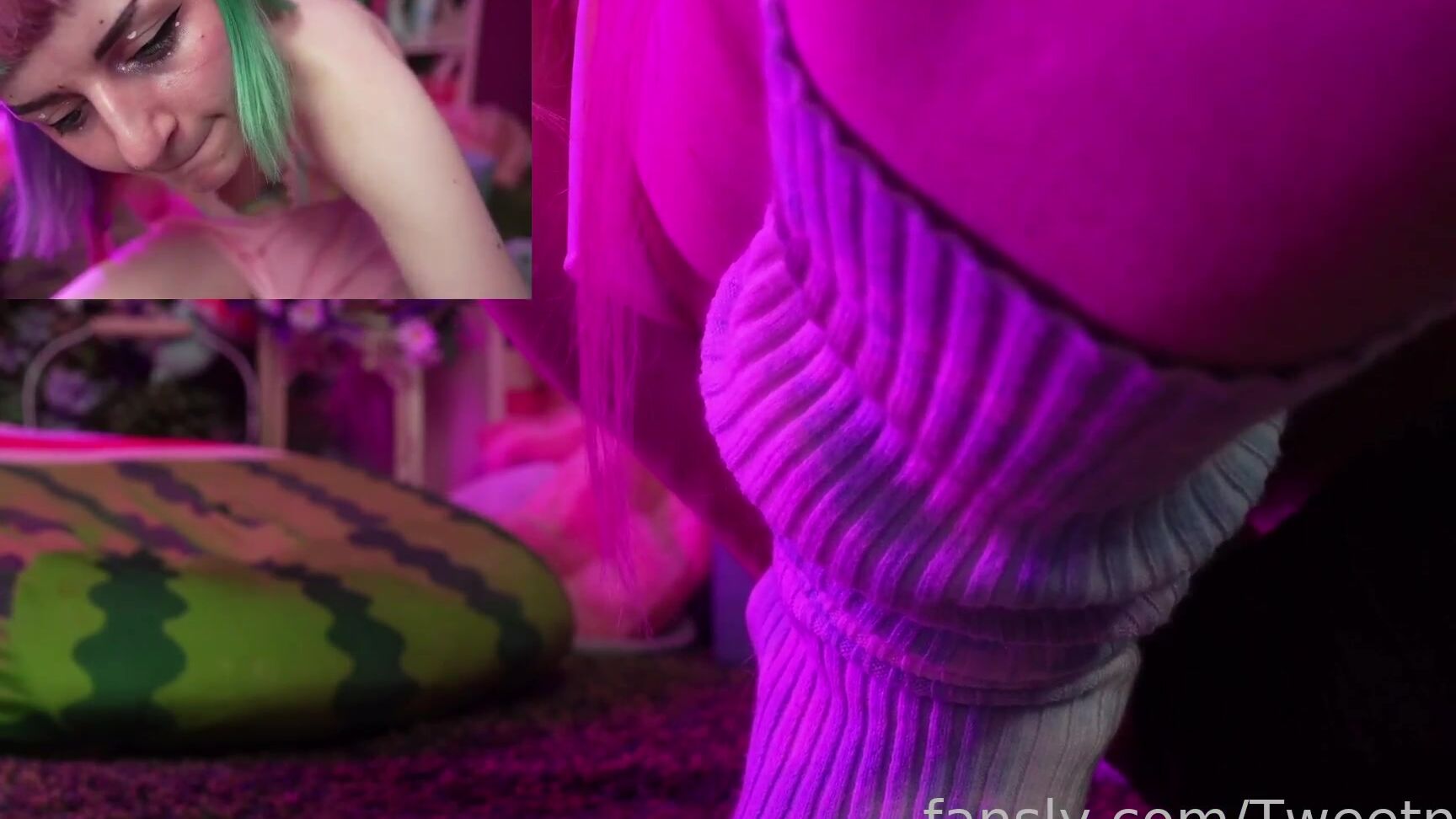 Fuck Machine, Big Toys, Huge Dildo, Fantasy Dildo, Anal Tweetney - Anal machine live XL horses SiteRip