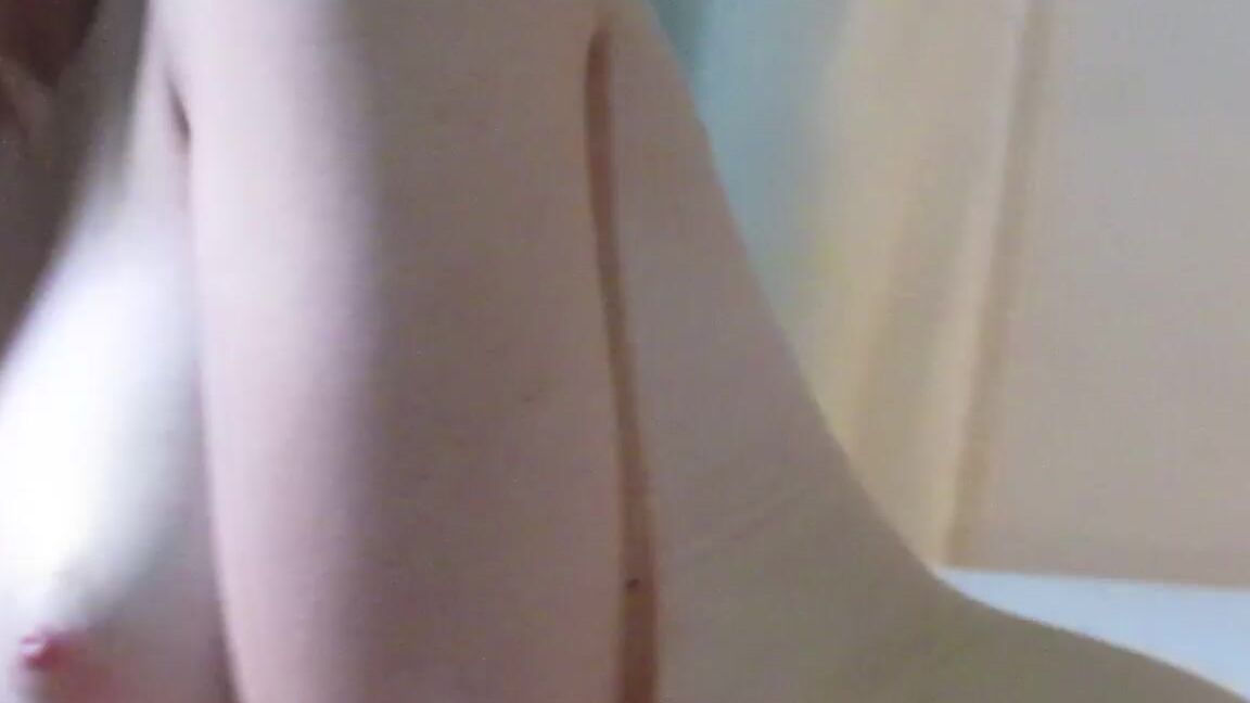 Ass, Butts, Masturbation, Orgasms, Spanking Sweet teen enjoying herself ManyVids