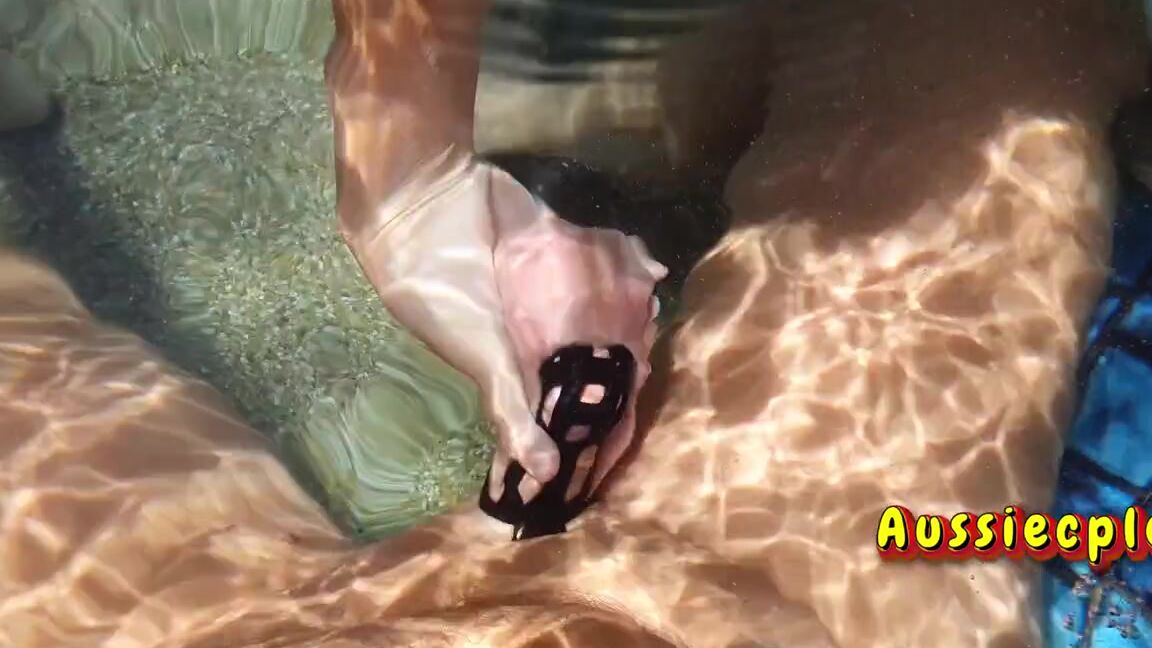 Aussiecple Nicknamed Aussiecple 01 23 2024 Onlyfans Video Tugging On My Caged Water Snake
