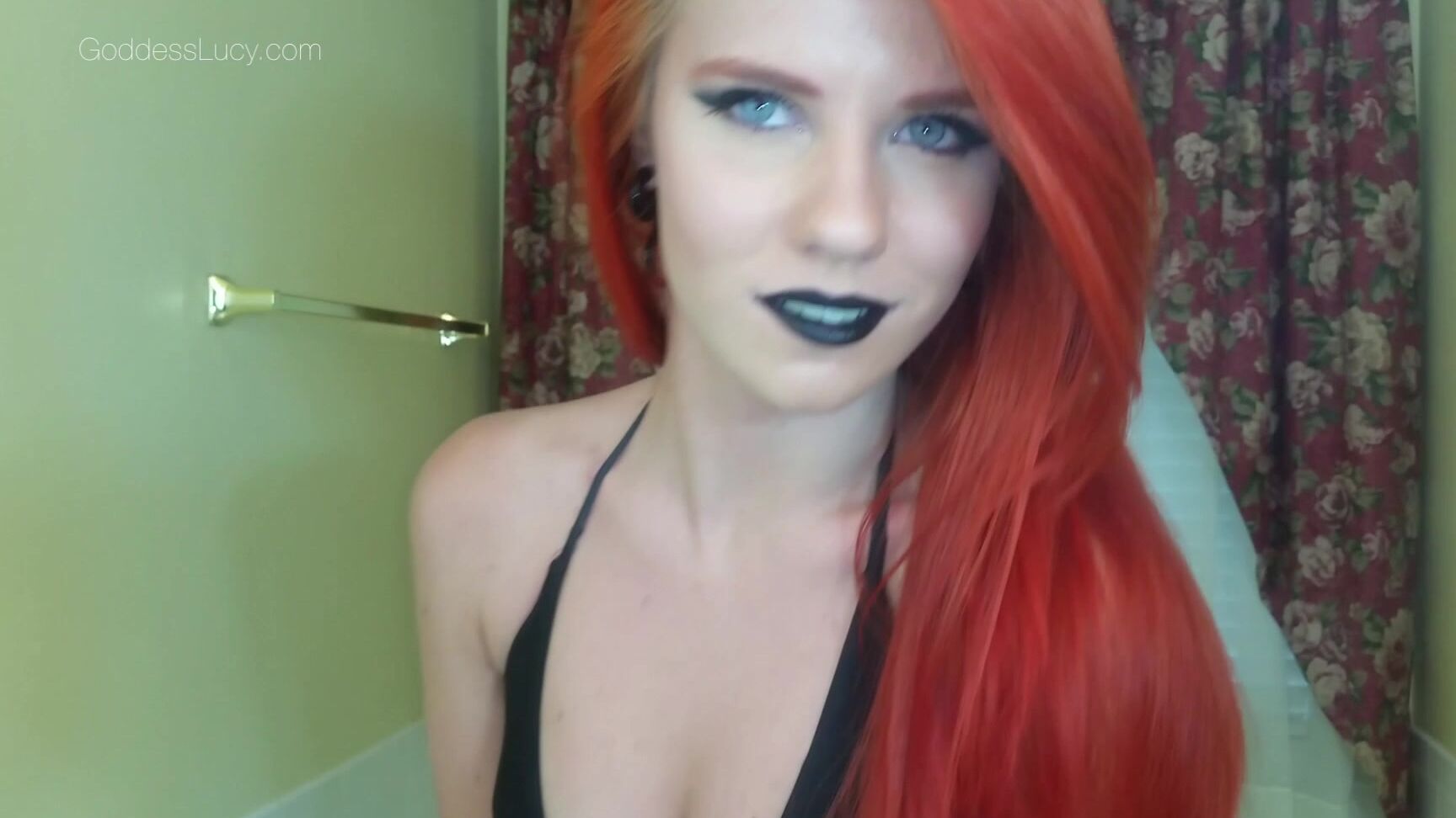 Goddesslucy Vaping With Black Lipstick