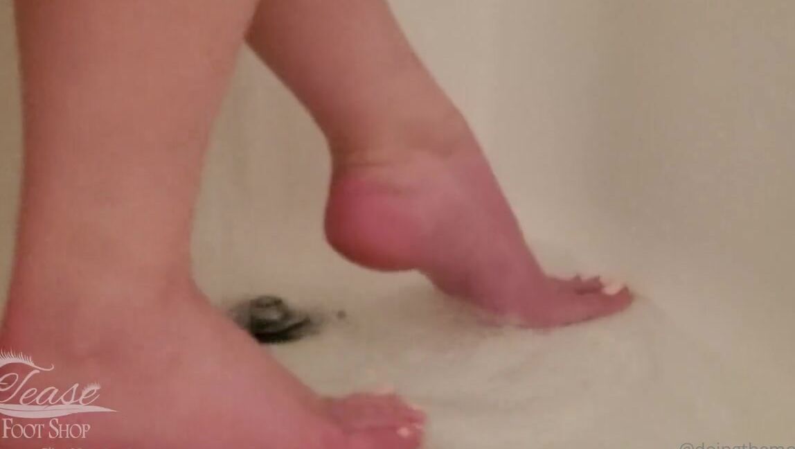 Dmostest Nicknamed Doingthemostest Onlyfans Things Got A Littledirty Today And My Feet Needed A Good Wash