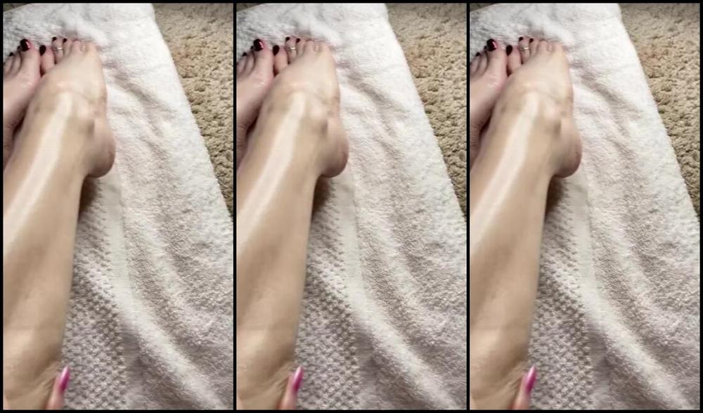 Waifu Jess Nicknamed Waifufeetmilkog Onlyfans Red Rum Pedi Oil Play 2 Povs 2