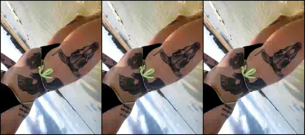 Suicidegirls Stream Started At Pm Hi I M Emanuelle From Argentina Right Now I M