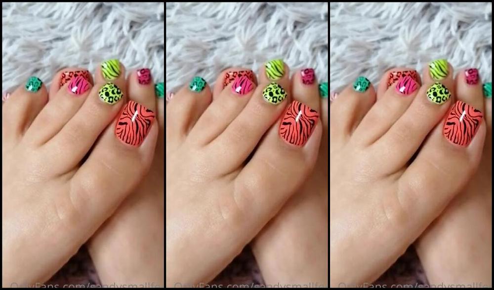 Mica Sandy Nicknamed Sandysmallfeet Onlyfans Little Happiness For This Rainy Day