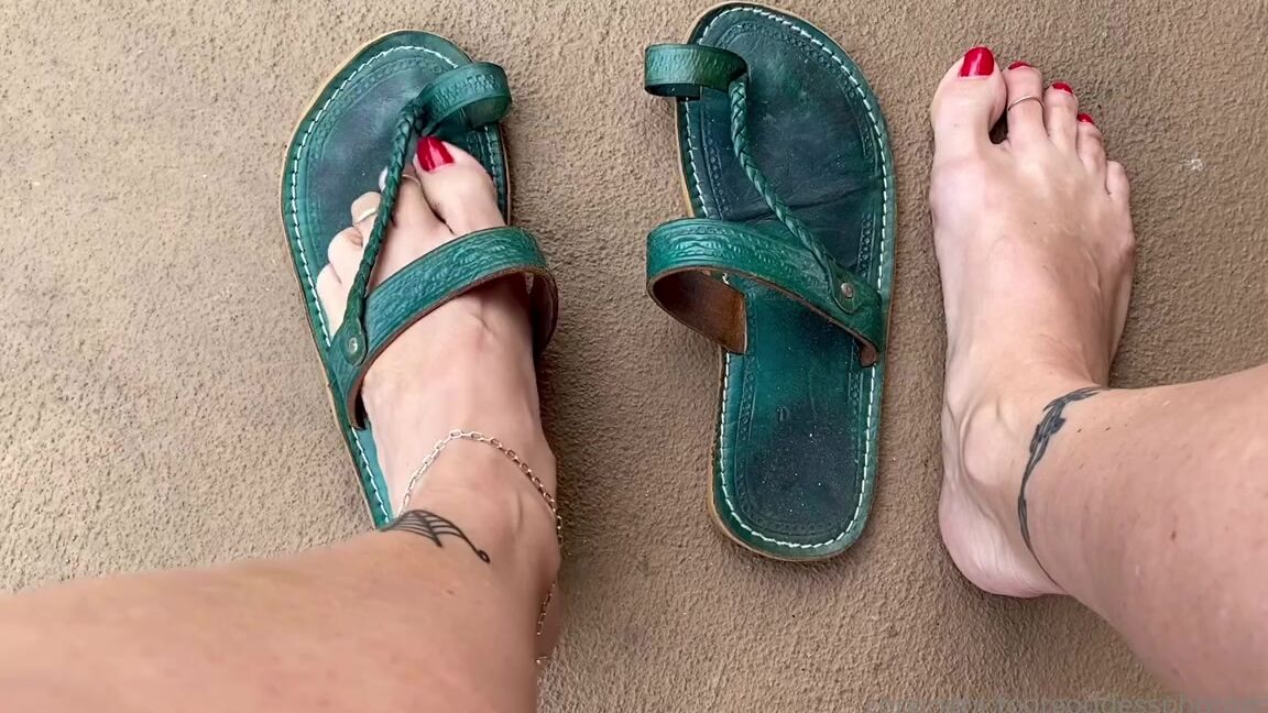 Catprincessfeet Onlyfans Like A Good Dangle Show Me How Much