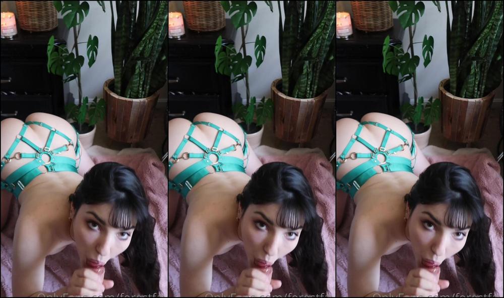 Forestfaye Begging You To Cum In My Mouth