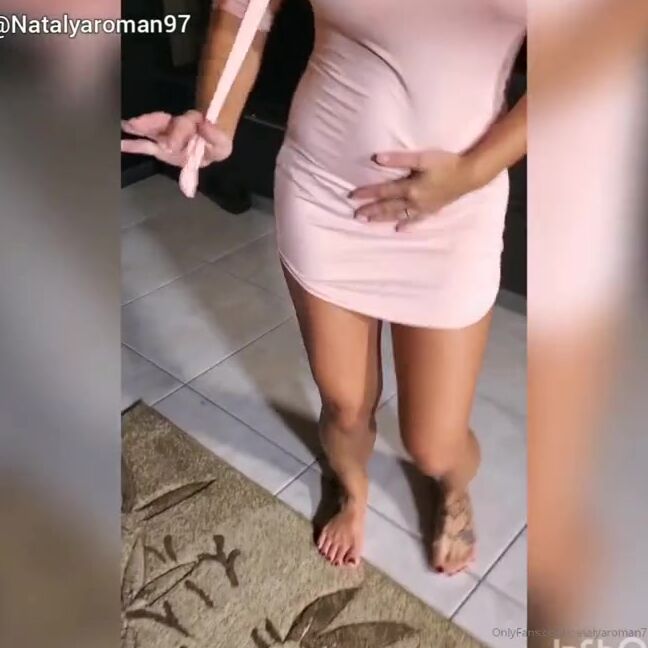 Natalya Roman Nicknamed Natalyaroman7 12 18 2019 Onlyfans Video More Video Presents In The Form Barefoot Kicks For You
